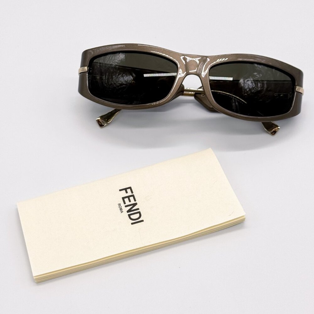 NEW FENDI FE40120I 45E SHINY BROWN WOMEN SUNGLASSES FENDI - Picture 11 of 12
